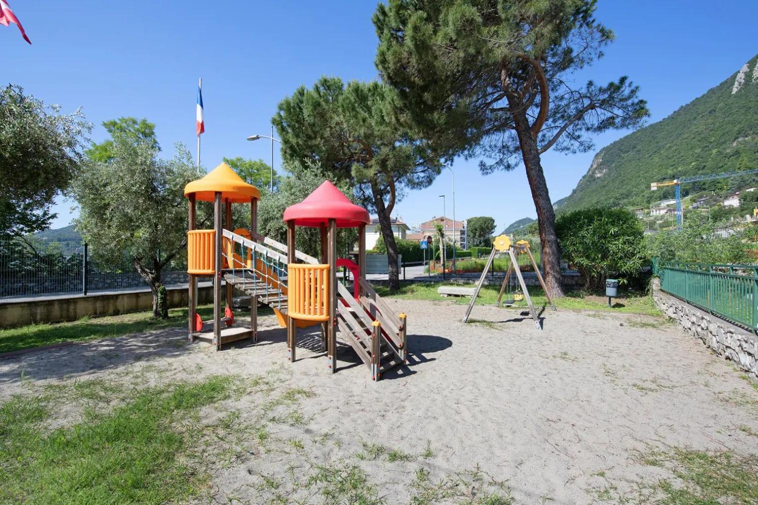 Camping Eurovil Predore Bagian luar foto